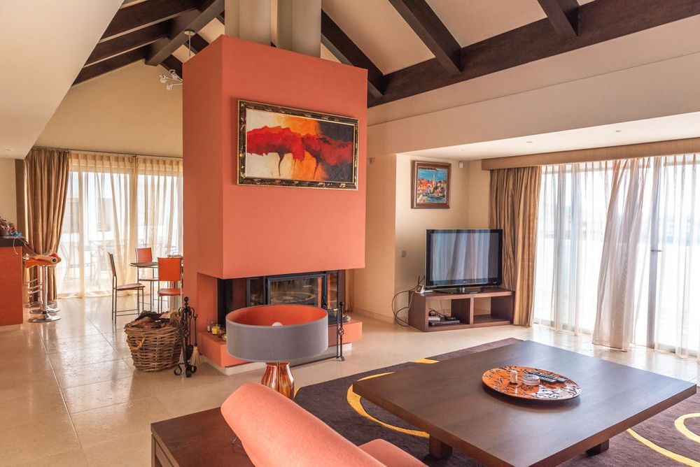 Penthouse | Resale in Los Flamingos in Los Flamingos, Costa del Sol - Main property photo