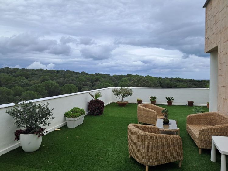 Penthouse | Resale in La Alcaidesa - Development photo 1