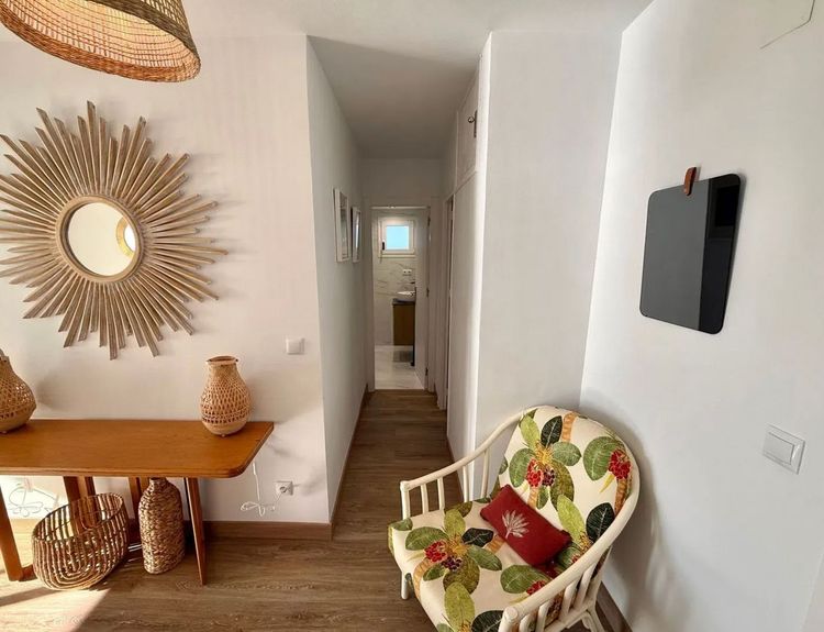 Apartment | Resale in Calahonda in Calahonda, Costa del Sol - Photo 4