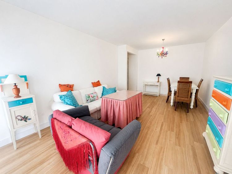 Apartment | Resale in Estepona in Estepona, Costa del Sol - Photo 2