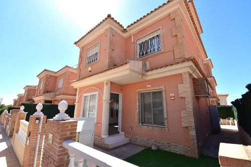 House | Resale in Playa Flamenca — Playa Flamenca, Costa Blanca