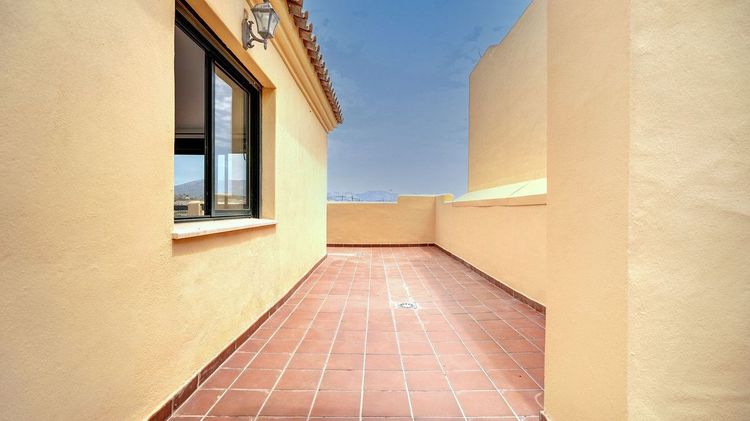 Penthouse | Resale in Miraflores in Miraflores, Costa del Sol - Photo 4