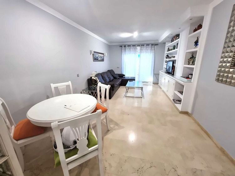 Apartment | Resale in Puerto Banús in Puerto Banús, Costa del Sol - Photo 4