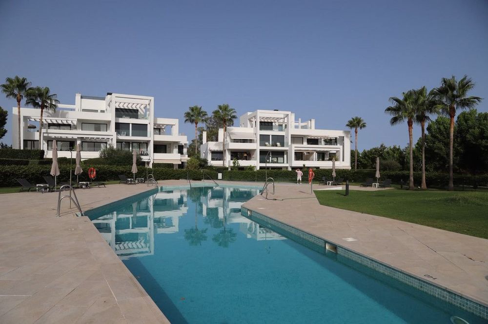Apartment | Resale in Atalaya in Atalaya, Costa del Sol - Main property photo