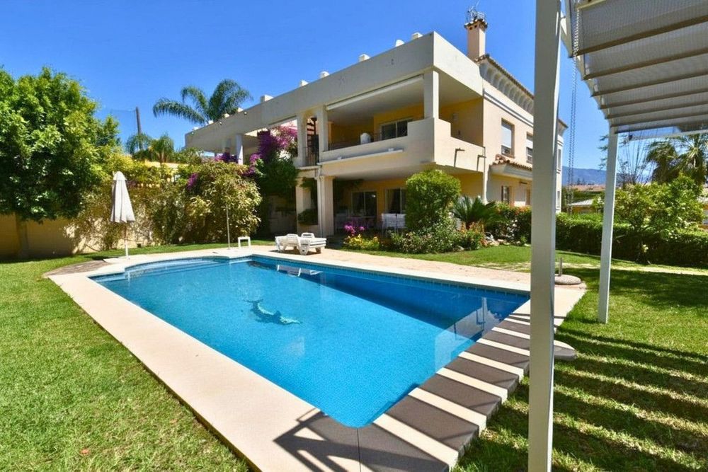 House | Resale in Guadalmina Alta in Guadalmina Alta, Costa del Sol - Main property photo