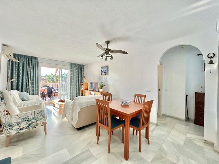 Apartment | Resale in Reserva de Marbella in Reserva de Marbella, Costa del Sol - Photo 3