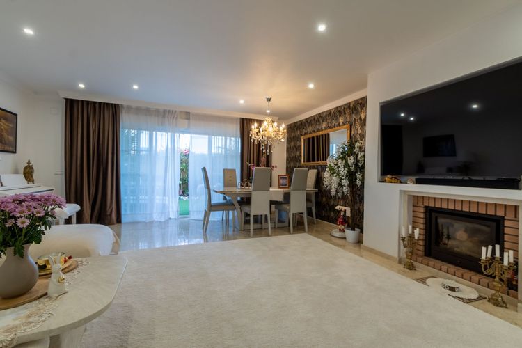 House | Resale in Mijas Costa in Mijas Costa, Costa del Sol - Photo 5