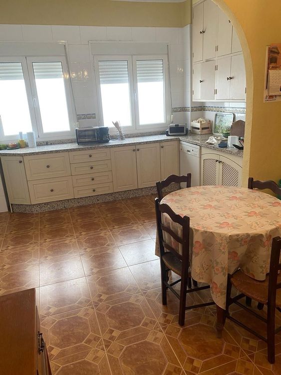Apartment | Resale in Málaga in Málaga, Costa del Sol - Photo 4