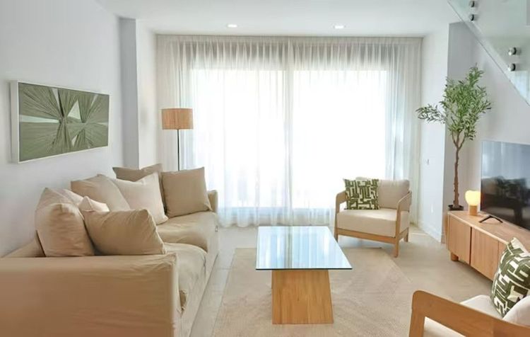 Penthouse | Resale in Estepona in Estepona, Costa del Sol - Photo 4