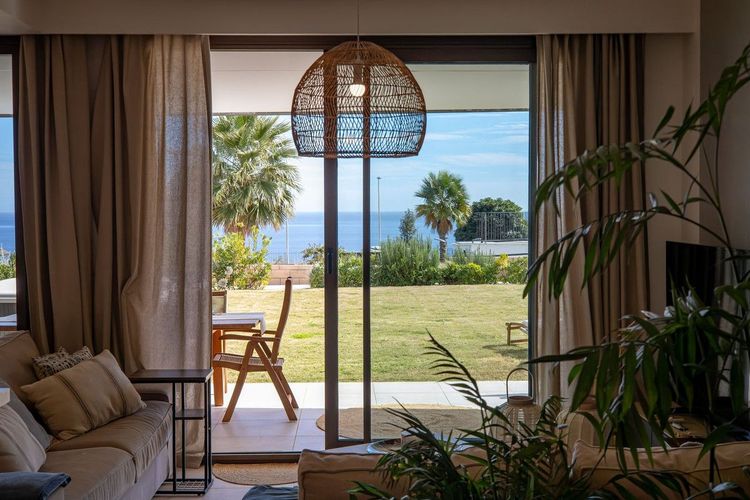 Apartment | Resale in Casares in Casares Others, Costa del Sol - Photo 2