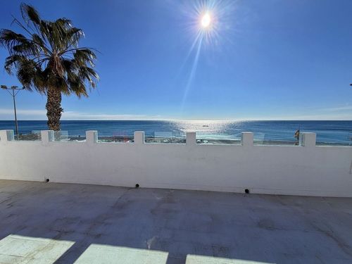 Ático | Reventa en Cala del Moral — Cala del Moral, Costa del Sol