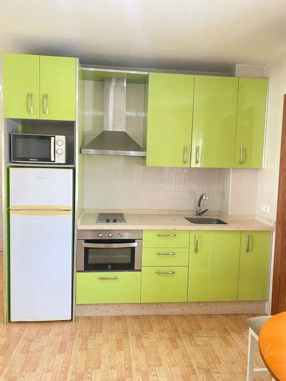 Apartment | Resale in Benalmadena in Benalmadena, Costa del Sol - Photo 5
