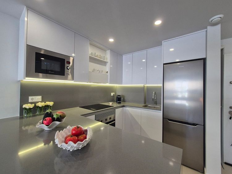 Penthouse | Resale in Villamartin in Villamartin, Orihuela Costa, Costa Blanca - Photo 2