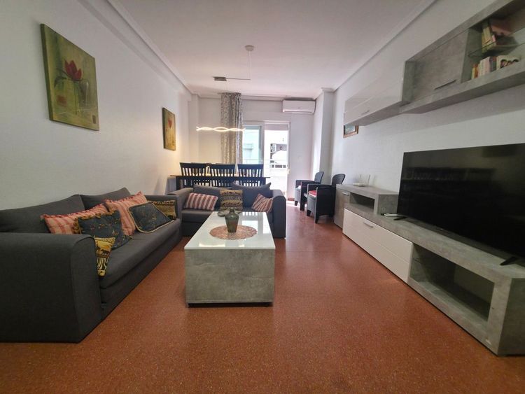 Apartment | Resale in Torrevieja in Torrevieja, Costa Blanca - Photo 3