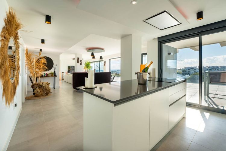 Apartment | Resale in Selwo - Development photo 1