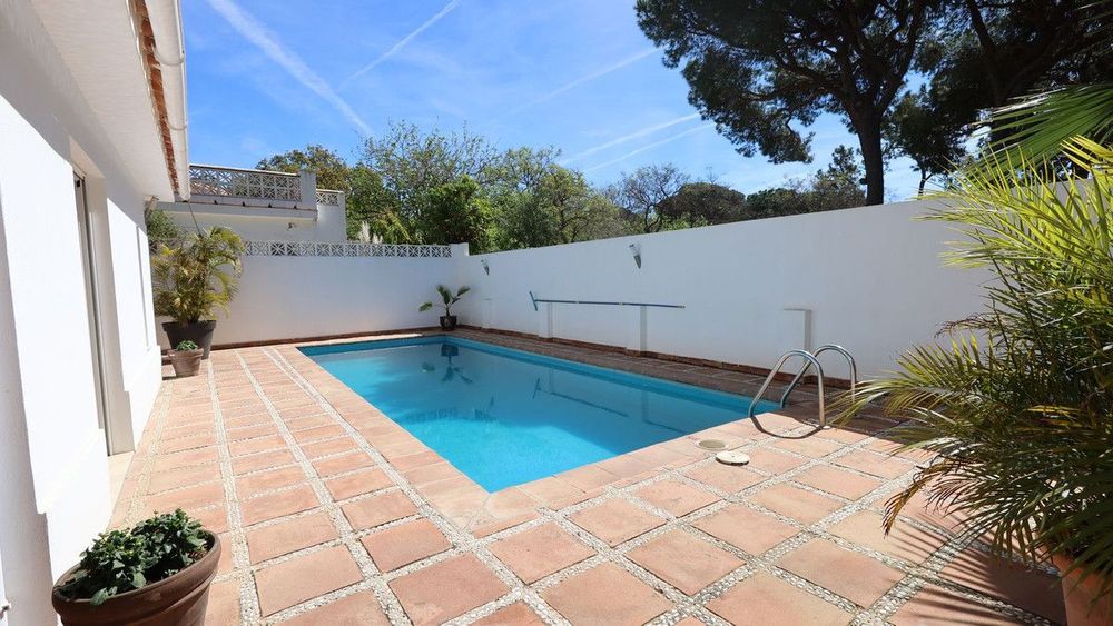 House | Resale in El Rosario in El Rosario, Costa del Sol - Main property photo