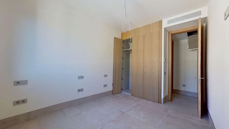 Apartment | Resale in Málaga Centro in Málaga Centro, Costa del Sol - Photo 4