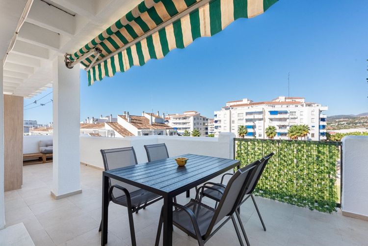 Penthouse | Resale in La Campana in La Campana, Rodeo Alto-Guadaiza-La Campana, Costa del Sol - Photo 2