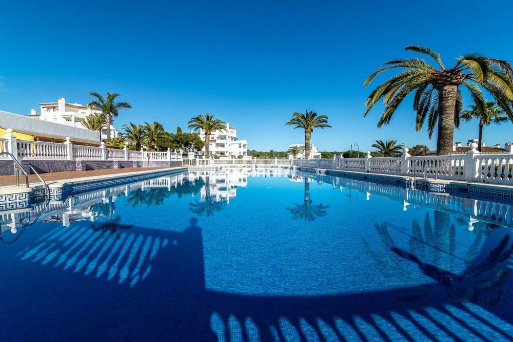 Penthouse | Resale in Elviria in Elviria, Costa del Sol - Main property photo
