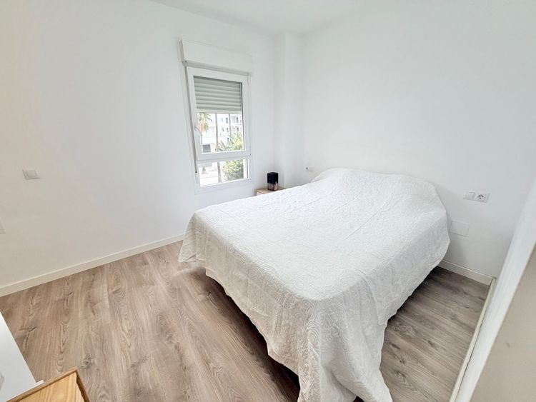 Apartment | Resale in Nueva Andalucía in Nueva Andalucía Others, Costa del Sol - Photo 5