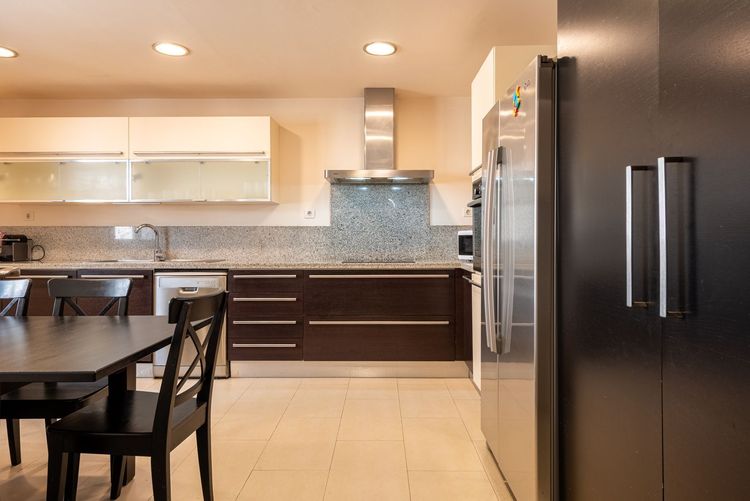 House | Resale in Benahavís in Benahavís Others, Costa del Sol - Photo 4