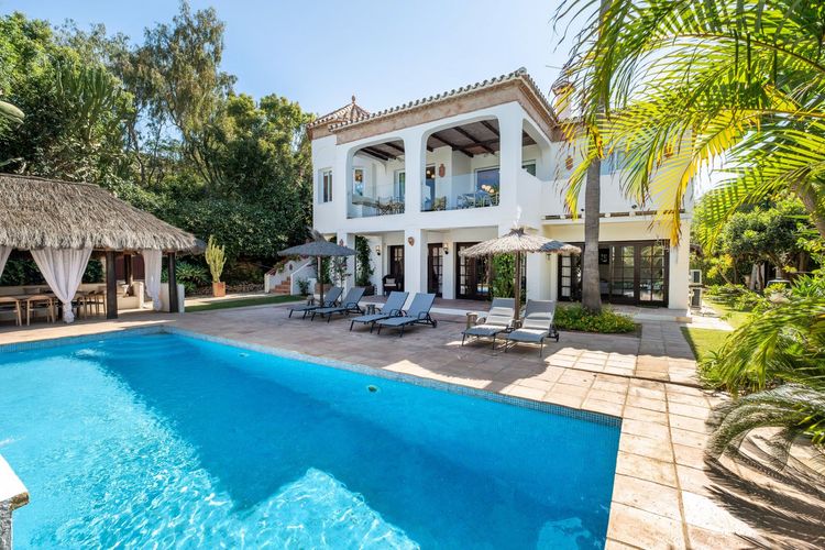 House | Resale in El Rosario - Development photo 1