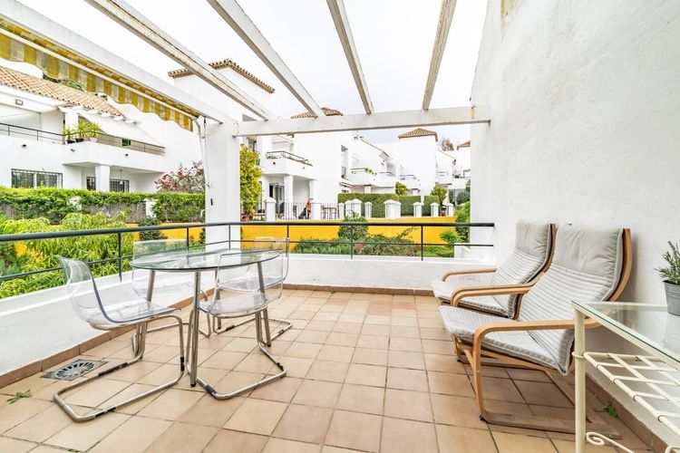 Apartment | Resale in Marbella in Marbella Others, Costa del Sol - Photo 4