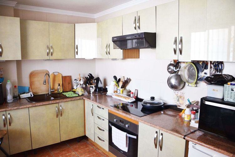 Apartment | Resale in Fuengirola in Fuengirola Others, Costa del Sol - Photo 3