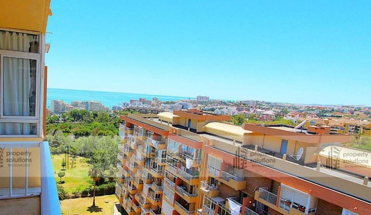 Apartment | Resale in Benalmadena in Benalmadena Others, Costa del Sol - Photo 5