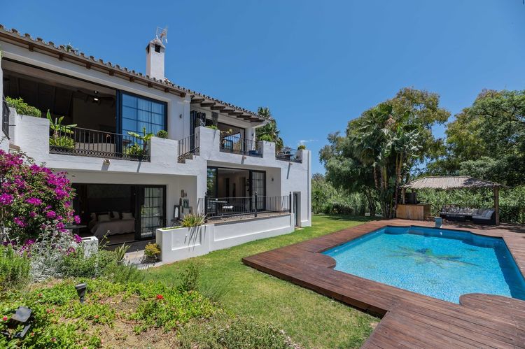 House | Resale in Marbesa - Development photo 1