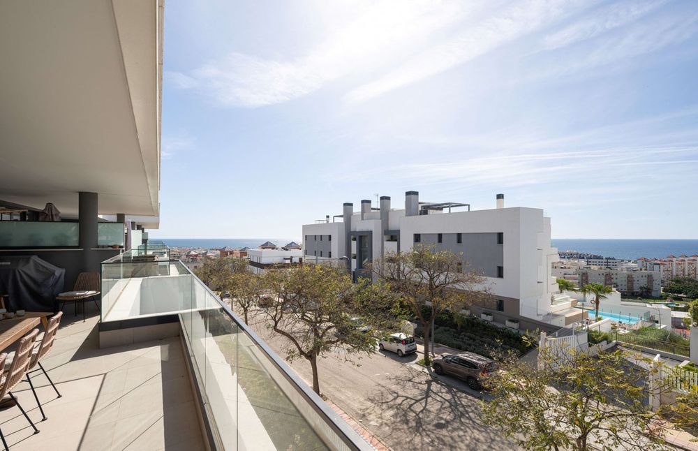 Apartment | Resale in Estepona in Estepona, Costa del Sol - Main property photo