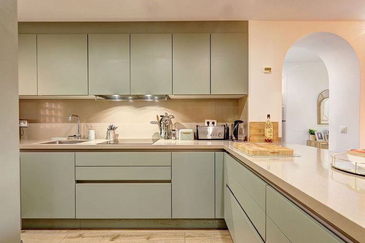 Apartment | Resale in La Duquesa - Development photo 1