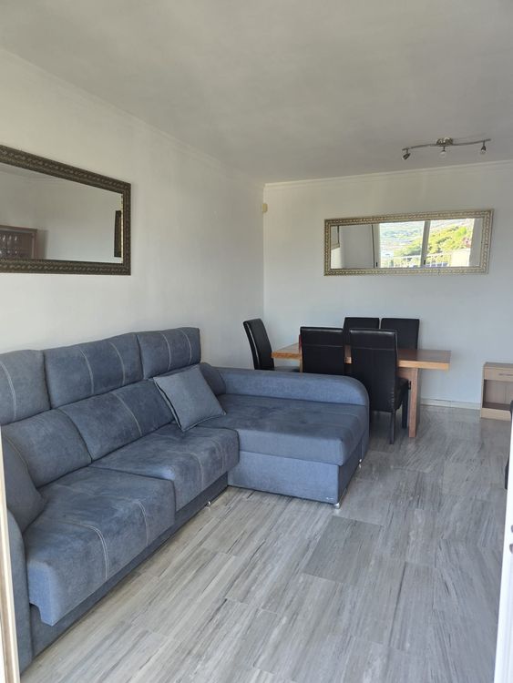 Apartment | Resale in Torremolinos in Torremolinos, Costa del Sol - Photo 2