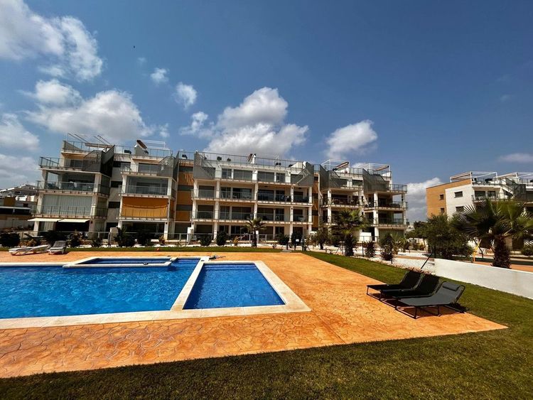 Apartment | Resale in Villamartin in Villamartin, Costa Blanca - Photo 3