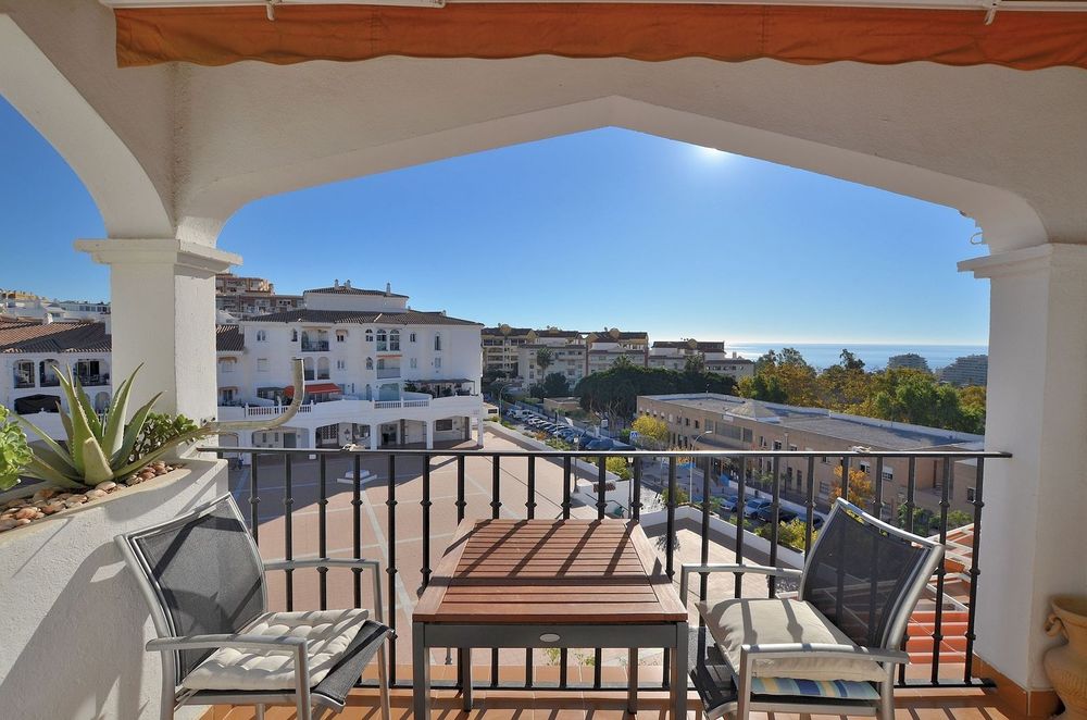 Apartment | Resale in Arroyo de la Miel in Arroyo de la Miel, Costa del Sol - Main property photo