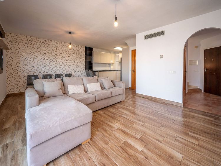 House | Resale in Mijas in Mijas Others, Costa del Sol - Photo 5