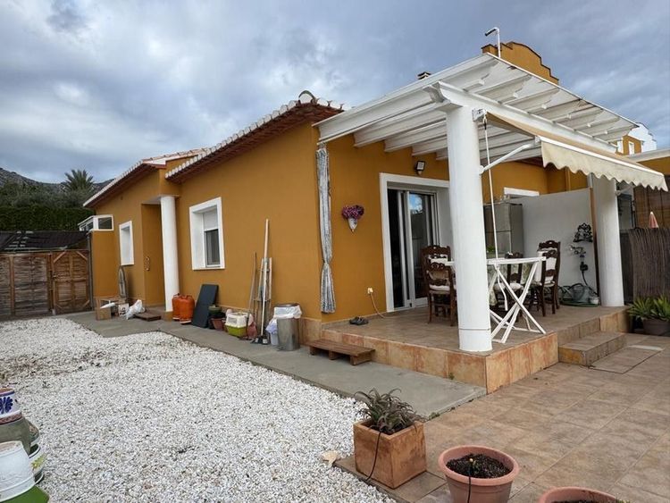 House | Resale in Beniarbeig in Costa Blanca - Photo 3