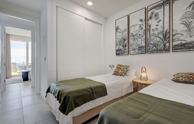 Penthouse | Resale in Benalmadena in Benalmadena Others, Costa del Sol - Photo 5