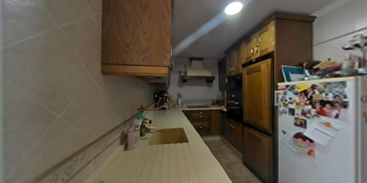 Apartment | Resale in Alhaurín de la Torre in Alhaurín de la Torre, Costa del Sol - Photo 4