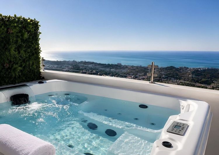 Penthouse | Resale in Benalmadena in Benalmadena Others, Costa del Sol - Photo 3