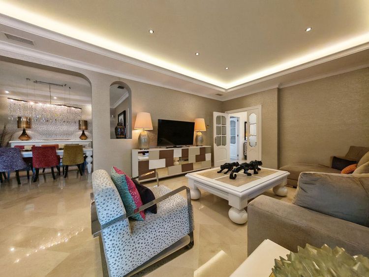 DetachedHouse in Elviria in Elviria, Marbella East, Costa del Sol - Photo 5