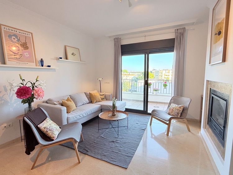 House | Resale in Fuengirola in Fuengirola Others, Costa del Sol - Photo 4