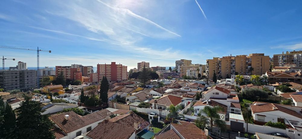 Apartment | Resale in Benalmadena Costa in Benalmadena Costa, Costa del Sol - Main property photo
