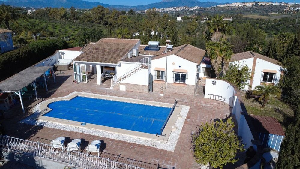 House | Resale in Coín in Coín, Costa del Sol - Main property photo