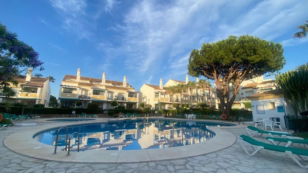 Penthouse | Resale in Carib Playa in Carib Playa, Costa del Sol - Main property photo