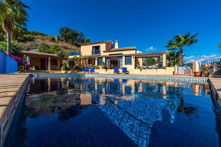 House | Resale in Estepona - Development photo 1