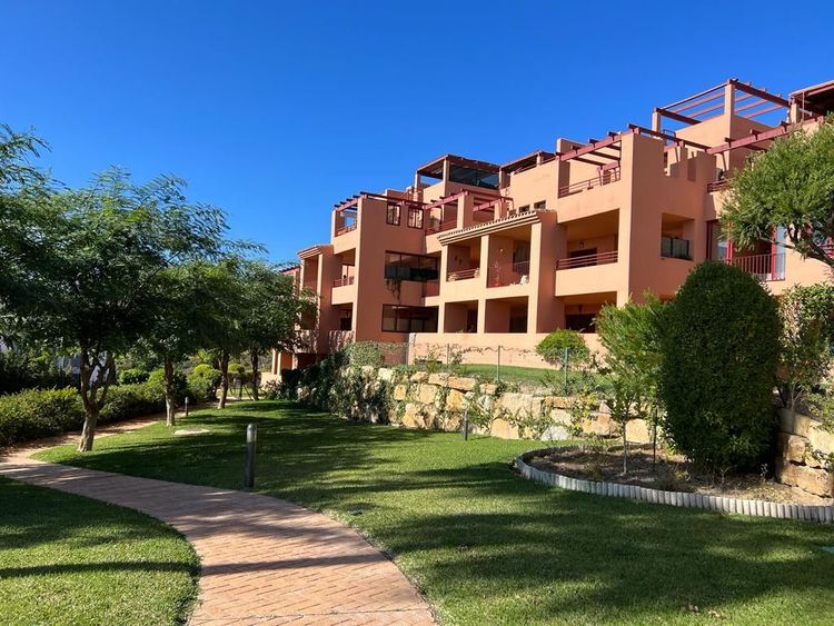 Apartment | Resale in Manilva in Manilva Others, Costa del Sol - Photo 3