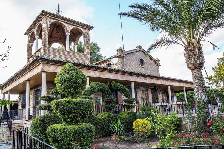 House | Resale in Antequera in Antequera, Costa del Sol - Photo 5