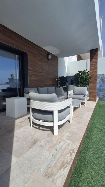 House | Resale in Entre Naranjos in Costa Blanca - Photo 5