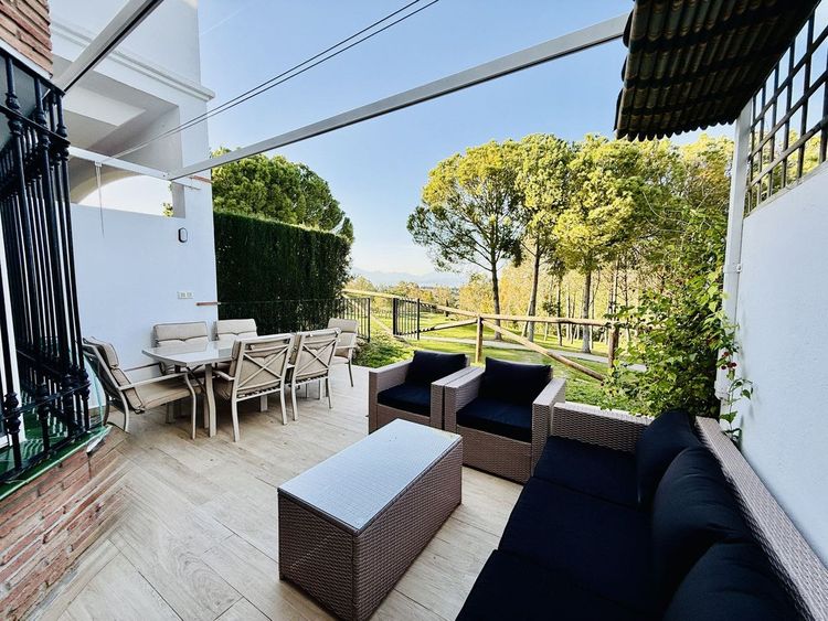 House | Resale in Alhaurín de la Torre - Development photo 1